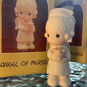 Precious Moments Vintage #2 - Angel Of Mercy 1986